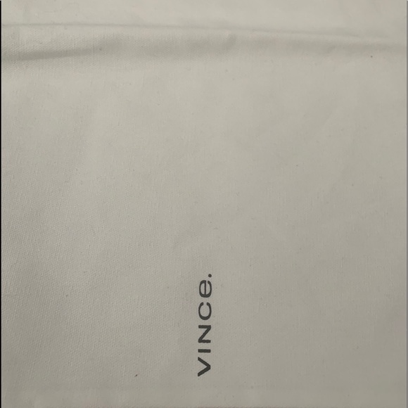 Set of 4 large designer dust bags. See description - Picture 4 of 5